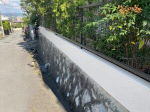 宝塚市　塀塗装